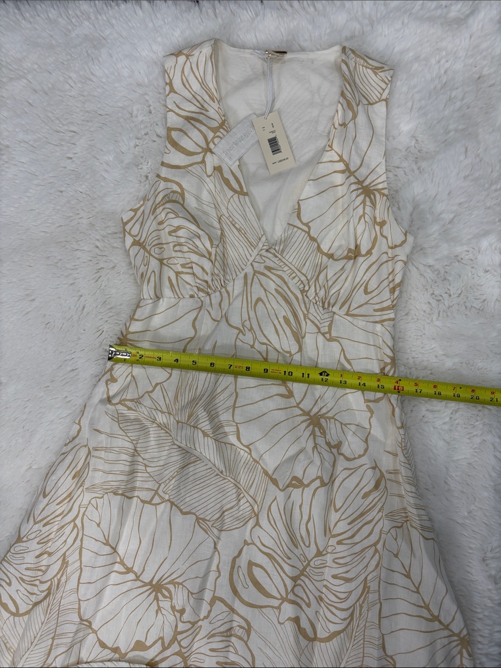 Magaschoni 100 Linen, Size 8 Elegant White Floral Dress - Picture 10 of 17
